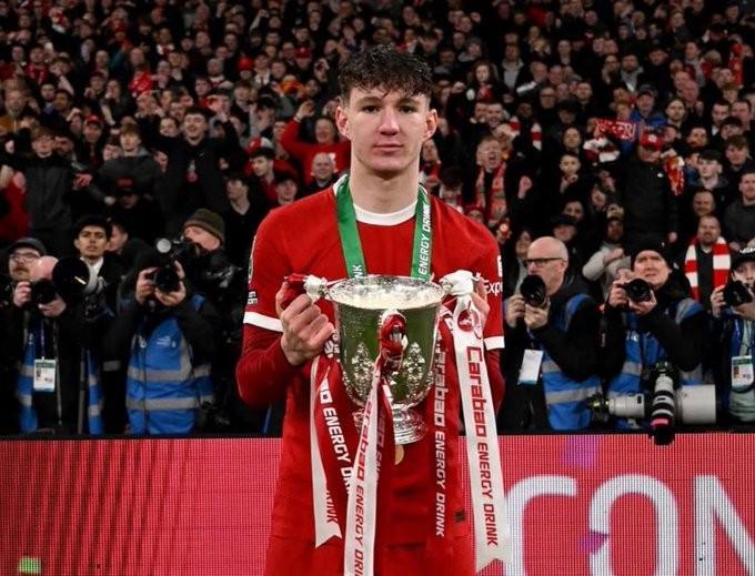 华体会下载-Here we go！罗马诺：利物浦19岁边锋库马斯租借加盟伯明翰